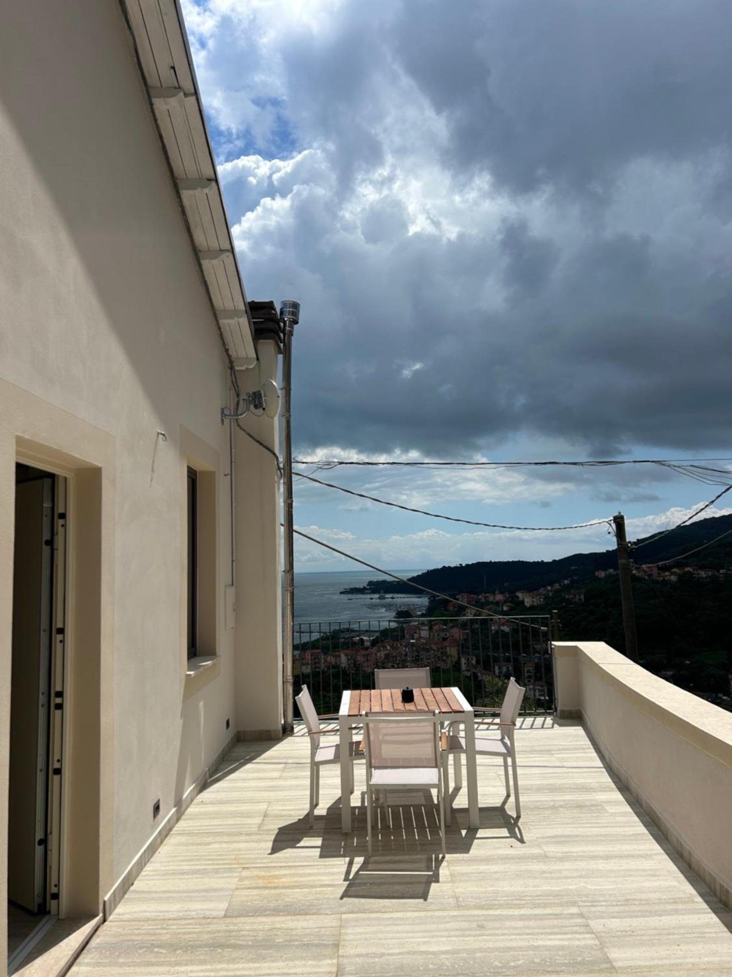 Miramare Apartments&Suites La Spezia Quarto foto